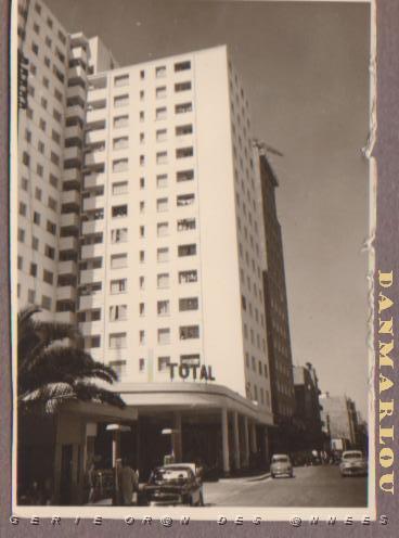 ORAN CITE PERRET AVANT L 'AILE 7.jpg